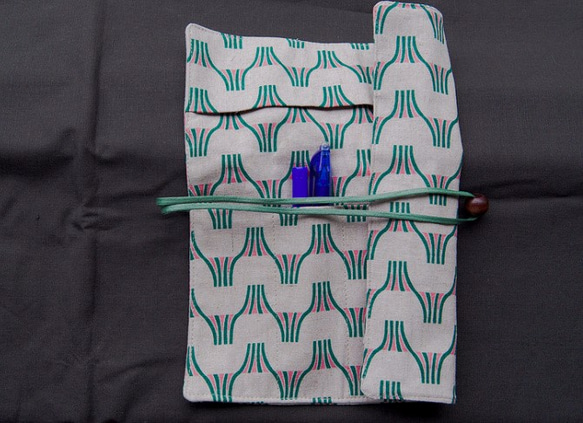 【暑假HOT】weimom's微芒布創：月亮杯 - 筆袋、筷套、環保餐具袋、布捲 ● 台灣製造-手作良品 第2張的照片