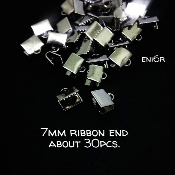 約30個☆7mm無地☆ワニ口片刃☆リボンエンドパーツ☆ロジウム【eni6r】ｋ 1枚目の画像
