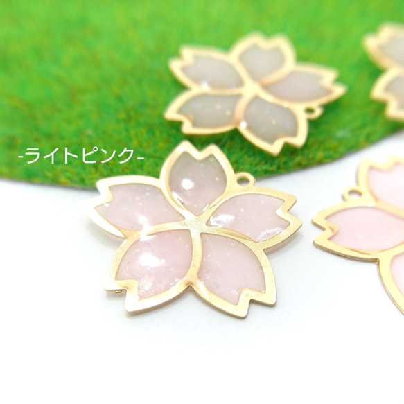 4個☆桜の極薄レジンチャーム☆ライトピンク【c296Lp】 2枚目の画像