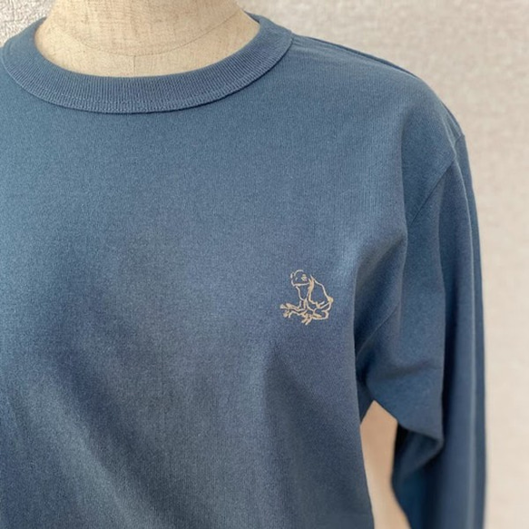 七分袖Tシャツ　カエル　ワンポイント　デニム　レディース　送料無料 3枚目の画像