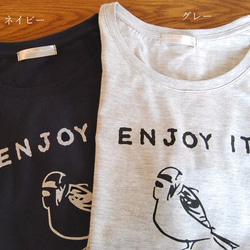 鳥Ｔシャツ　すずめ　enjoy it　グレー　オリジナルtシャツ　送料無料 4枚目の画像