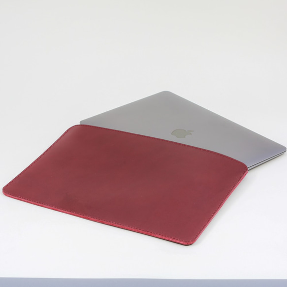 本革カラフルMacBook Air ケース（エンジ） 3枚目の画像