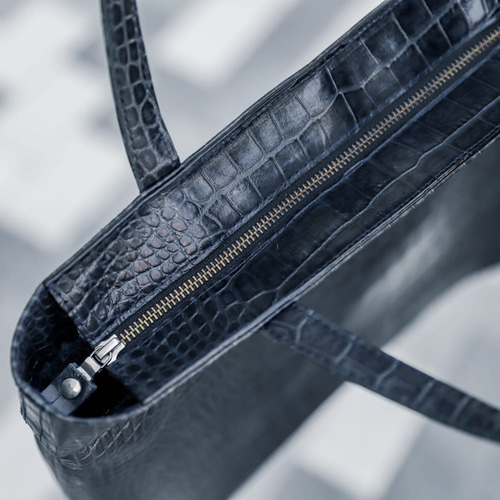 ⭐️新品未使用⭐️　トフアンドロードストーン　クロコ型押し　トートバッグ　ネイビー イタリコ ITALICO 日本製 クロコ型押し 牛革 国産 レザー トートバッグ