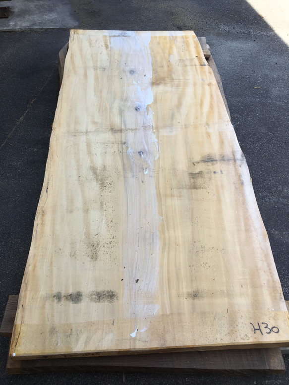 栃の木 一枚板テーブル 注文製作 3枚目の画像
