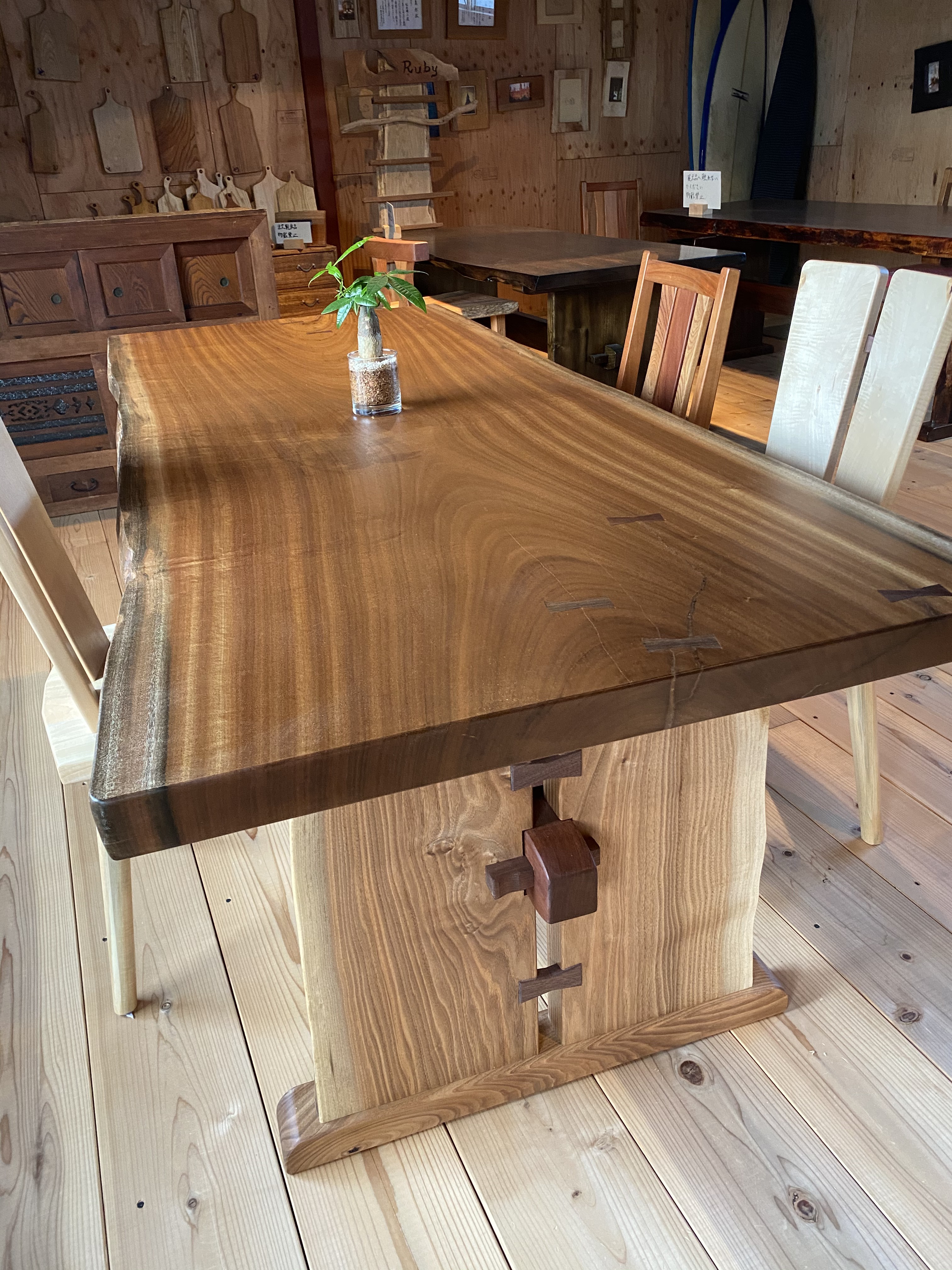 送料込み 一枚板 クリ 栗 無垢材 天板 テーブル カウンター DIY 番号57
