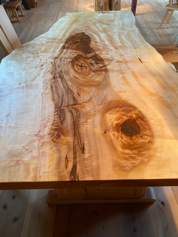 栃　一枚板テーブル　オーダーメイド 