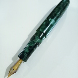 【木木手作】高級綠色壓克力封端鋼筆、原木筆、木原子筆、禮品、贈品、鋼筆、鋼珠筆、書寫工具 第2張的照片