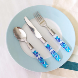 台灣第一筷✦夏花午茶三件餐具組✦蔚海藍 第3張的照片
