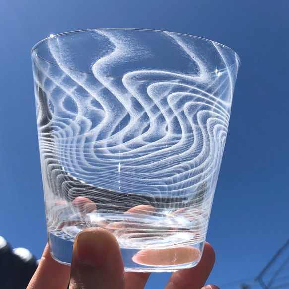 【ロックグラス】 木目模様 1点  吹きガラス 透明グラス 1枚目の画像