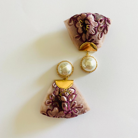 印度刺繡絲帶紫色珍珠珠刺繡手術不銹鋼耳環/耳環 第2張的照片
