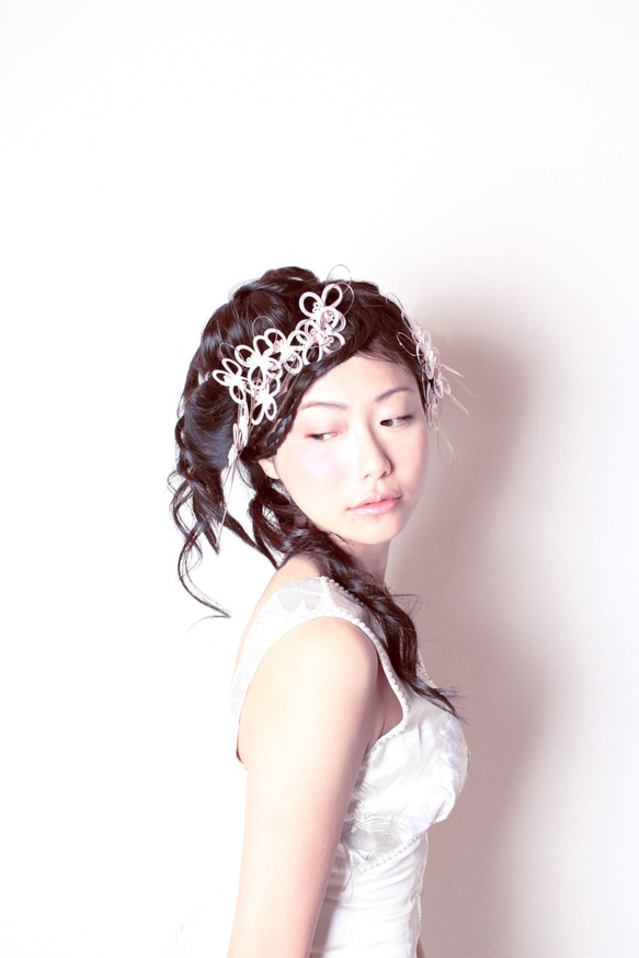 ウエディングヘアーアクセサリー 1枚目の画像