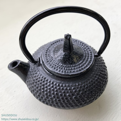 ミニ鉄瓶 水滴・水差し（黒） 花差しとしても 一輪挿し・花瓶・花器