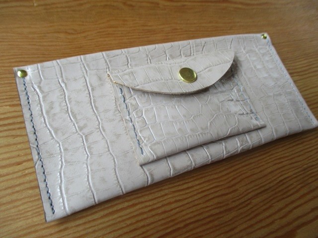 【新作】セカンド・サイフ　クロコダイル型押しグレージュ