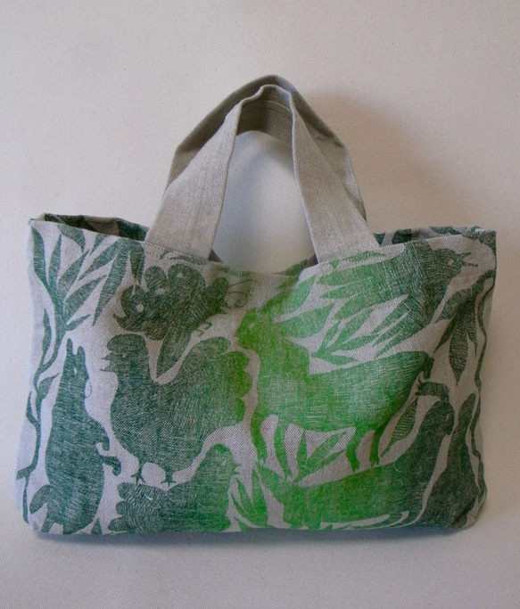 こだわりテキスタイルベイシックトート、岡山産リネン100%使用、麻、大人トート、B4　ナチュラル×グリーングラデーション 2枚目の画像