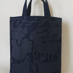 テキスタイルこだわりトート、Wインディゴ岡山産、綿、シックな大人トート、A4サイズ　紺色×黒 1枚目の画像