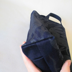 テキスタイルこだわりトート、Wインディゴ岡山産、綿、シックな大人トート、A4サイズ　紺色×黒 4枚目の画像