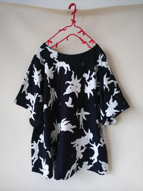 ＃stayhome 家に居ても少しおしゃれでリラックス出来る天使のTシャツ作りました。気持ちのいい綿１００％ 8枚目の画像