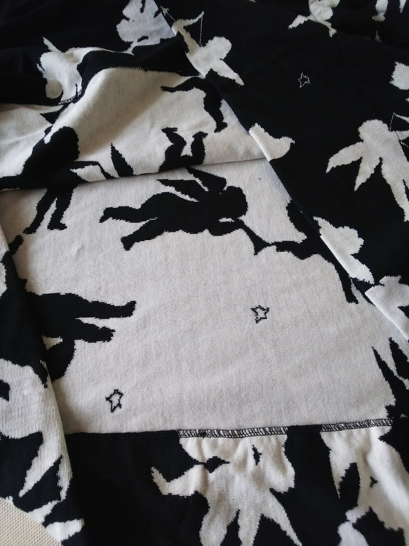 ＃stayhome 家に居ても少しおしゃれでリラックス出来る天使のTシャツ作りました。気持ちのいい綿１００％ 6枚目の画像