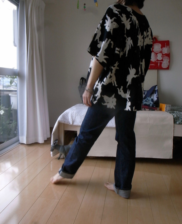 ＃stayhome 家に居ても少しおしゃれでリラックス出来る天使のTシャツ作りました。気持ちのいい綿１００％ 10枚目の画像