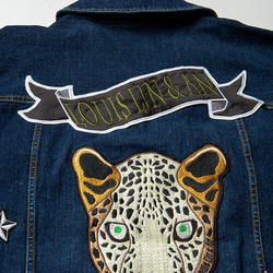 非洲菫花豹刺繡牛仔外套 Leopard  Embroidered Denim Jacket 第4張的照片
