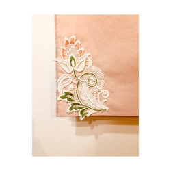 ☆木綿のハンカチーフ×刺繍モチーフ☆(ピンク:ピンク、グリーン) 【送料無料】 2枚目の画像
