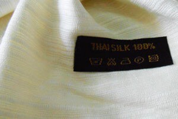 高級THAI SILK100%シルク大判ストール白(6128) 2枚目の画像