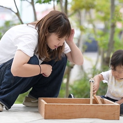 【再販13】こどもから大人までハマる！木製ヒノキ砂場（ご家庭等で、手軽に遊べる最適な安心安全 除菌砂を使用） 6枚目の画像