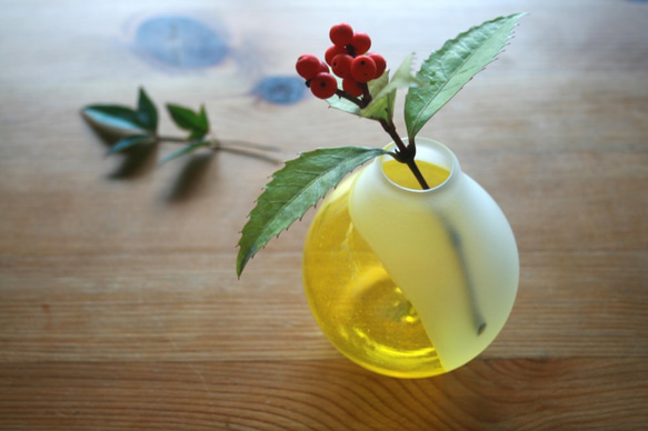 黄色丸の花器 3枚目の画像