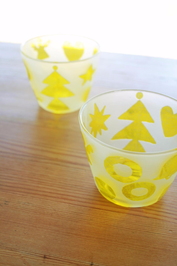 クリスマスカップ（黄色） 2枚目の画像