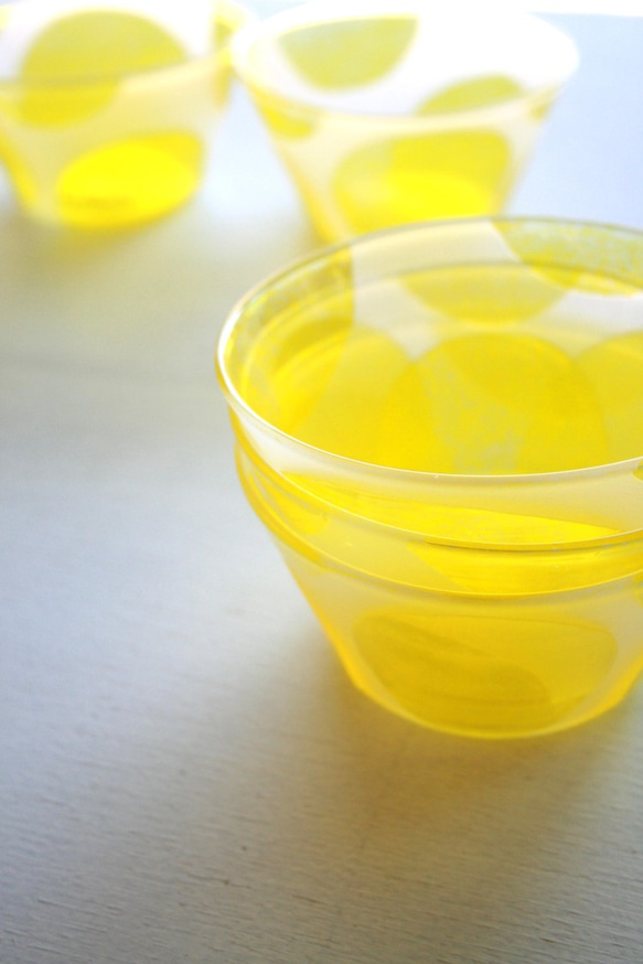 むーさまご予約　黄色水玉の鉢　 2枚目の画像