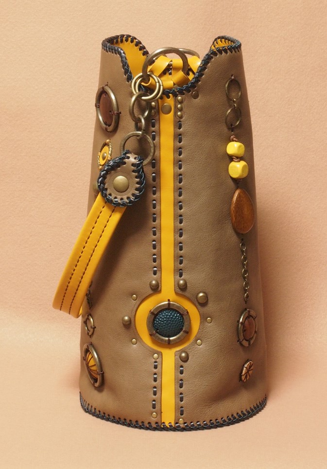 「Candy」　筒型バッグ　yellow