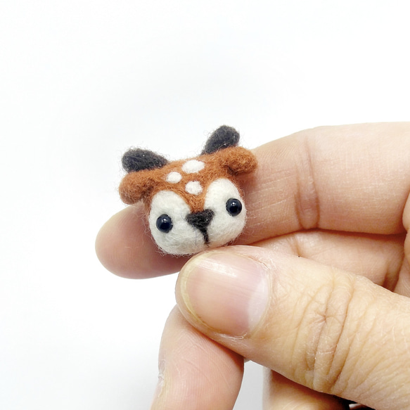 Cervus nippon   Wool felt, Handmade, Accessories, Wildlife 2枚目の画像