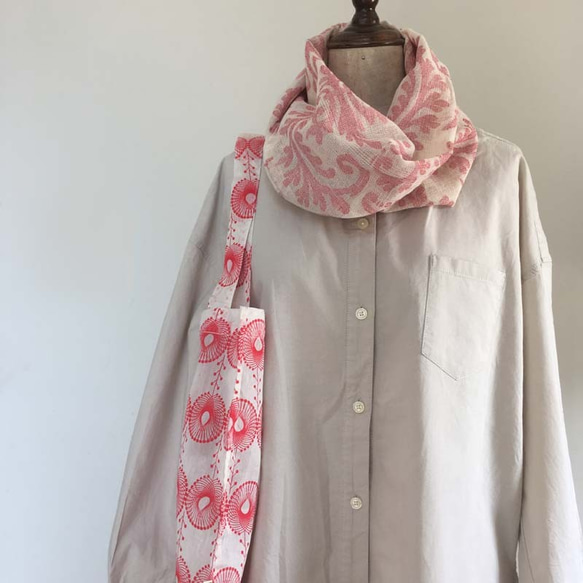 【再販】インド綿のミニスヌード　レッド　[送料無料]　 1枚目の画像