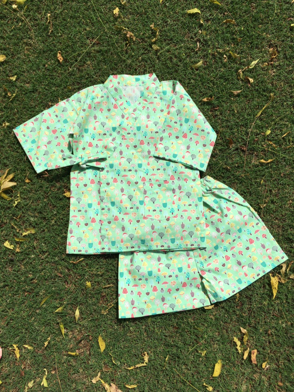 子供甚平 100cm ミントグリーン地xきのこ柄 子供服 hitomiindia 通販  