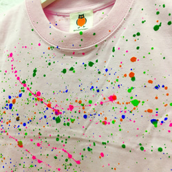 アート キッズTシャツ パステルカラー 子供服ARTハンドプリント オリジナル カラフル 4枚目の画像