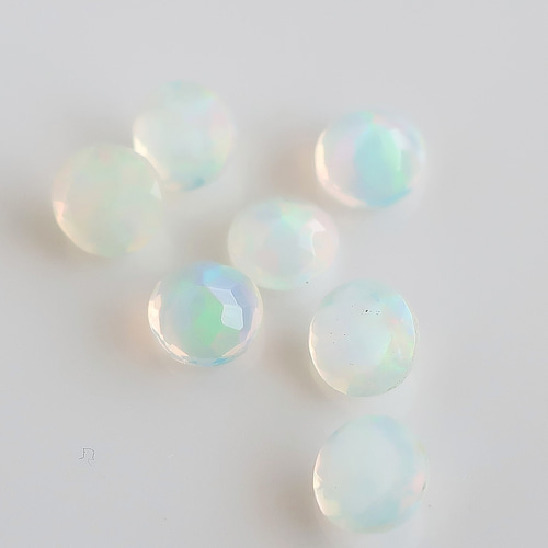 【0805】ピアス プレシャスオパール※超高品質 5mmプレシャスオパール◇14kgfピアス～宝石質AAA,4爪【10月