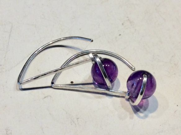 紫水晶的小耳環 第3張的照片