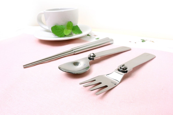 KROLL純鈦戶外六合一餐具組(碗、蓋、杯、筷、匙、叉) 第2張的照片
