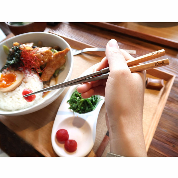 KROLL純鈦家用餐具組-筷子+湯匙 (楓木) 第4張的照片