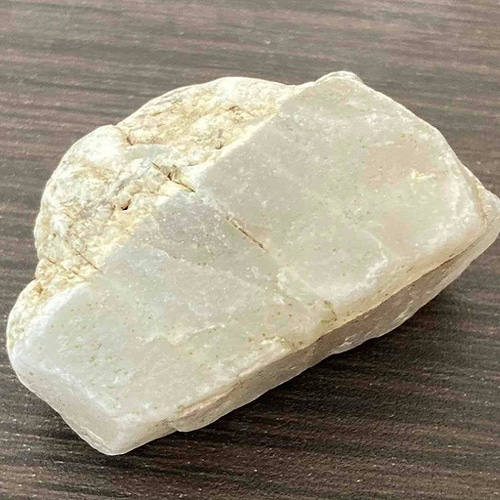 あわ貴石ギャラリーの美しい阿波白瑪瑙（アゲート）原石！ 天然石