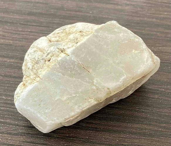 あわ貴石ギャラリーの美しい阿波白瑪瑙（アゲート）原石！ 天然石  