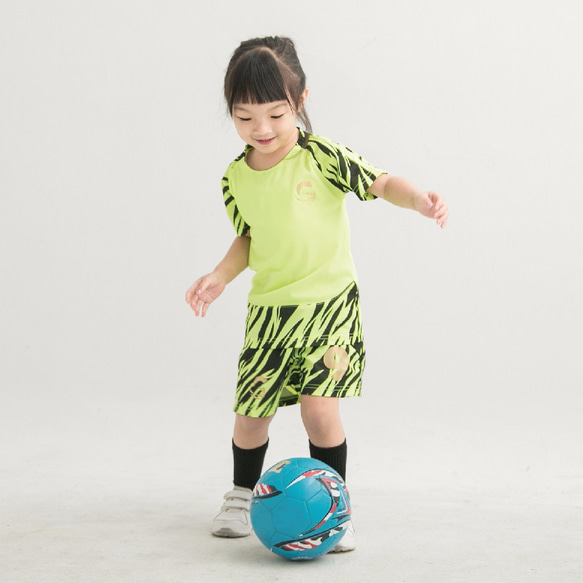 é Grato 兒童 足球套裝+客製化印刷 (閃電黃) 第5張的照片