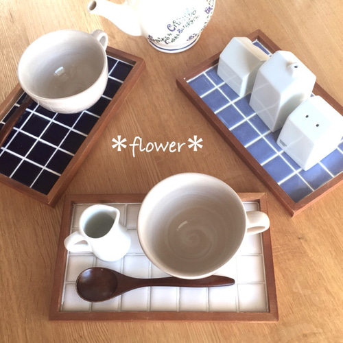 北欧ナチュラルなタイルトレー お盆・トレイ flower 通販