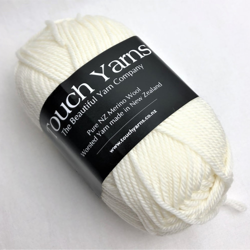 ニュージーランドメリノウール 並太8ply 単色Col.216 ナチュラル