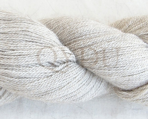 ポッサム・メリノ・シルクヤーン 極細2plyナチュラル 50g 毛糸