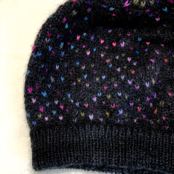 NZポッサム・メリノ・シルク　編み込み帽　ブラック×手染めマルチカラー 5枚目の画像