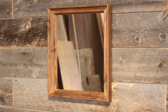 古い木枠の鏡　壁掛けミラー　レトロ　古道具　アンティーク　アトリエ　店舗什器 アンティークフレーム】ミラー 壁掛け ウェルカム 洗面
