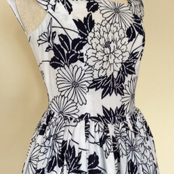 浴衣地のワンピース&ボレロ  牡丹と菊柄 9枚目の画像