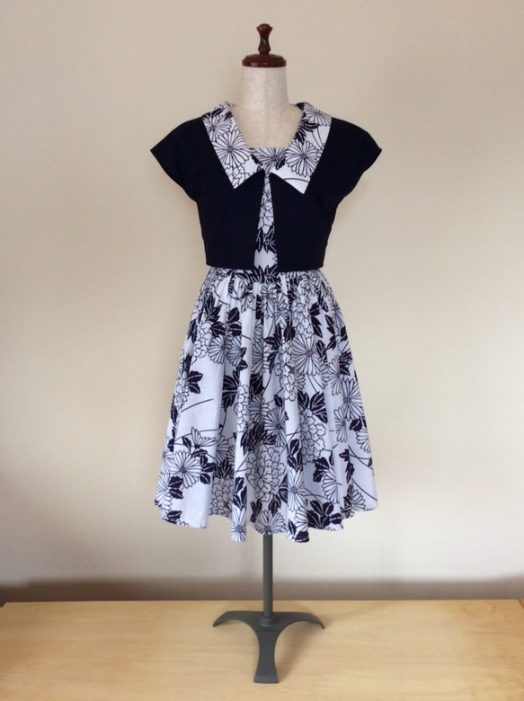 浴衣地のワンピース&ボレロ  牡丹と菊柄 5枚目の画像