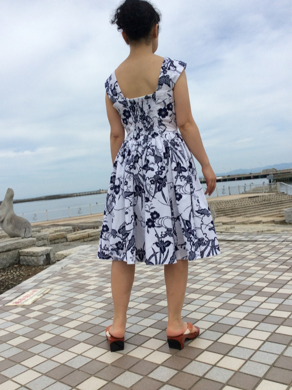 浴衣地のワンピース&ボレロ  菖蒲と梅柄 4枚目の画像